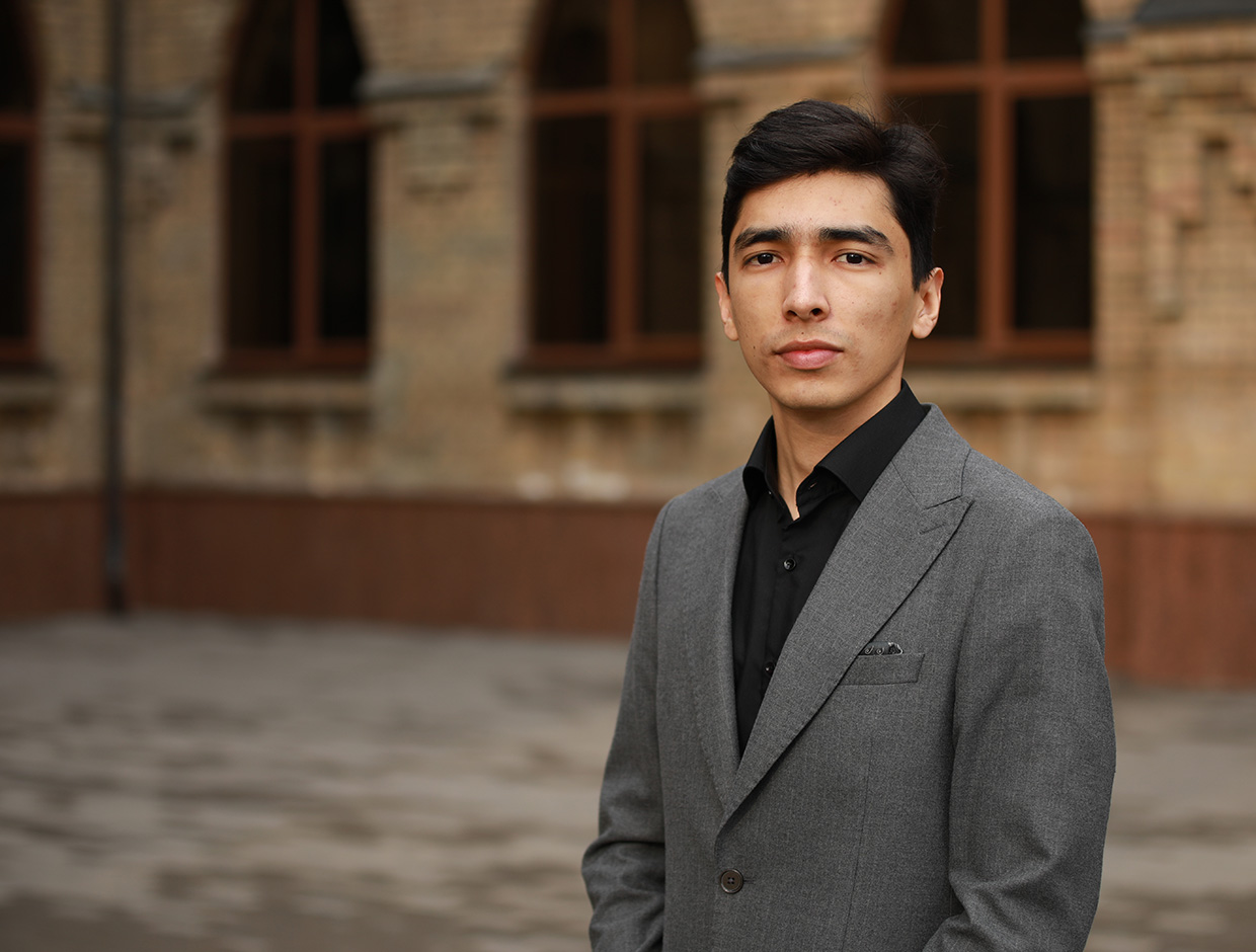 Flexible Timetable Helped Me to Balance Work and Studies