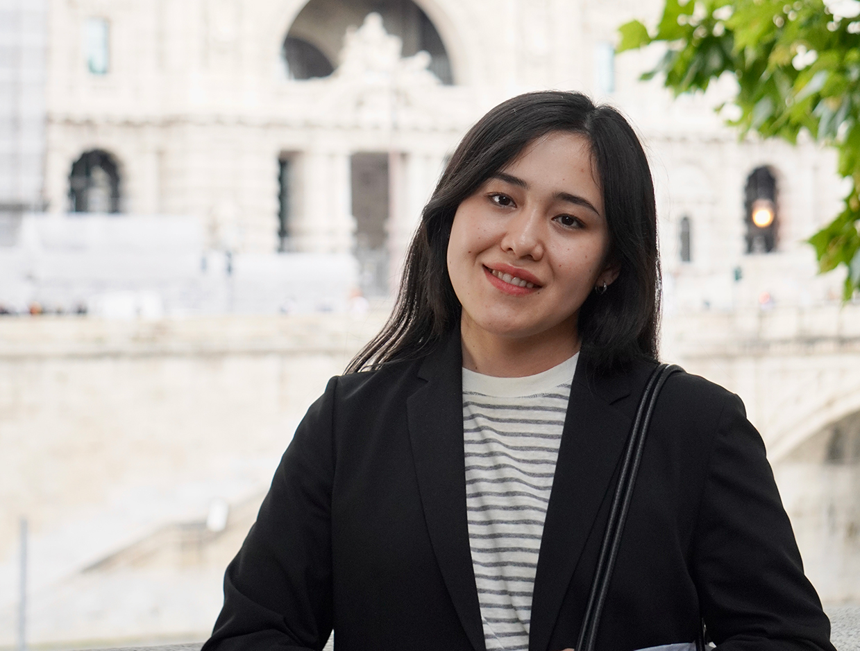 Read Dilnovoz's story